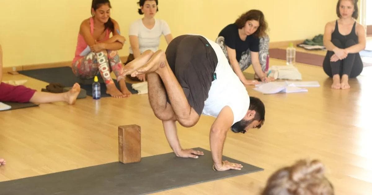 Ashtanga Yoga: Understanding the Tristhana Method